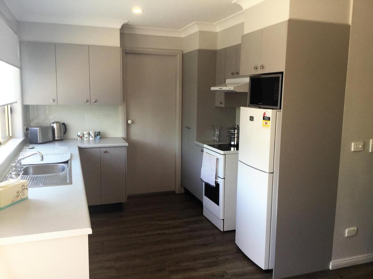Tic Tac Toe Quality Accommodation Armidale Bagian luar foto
