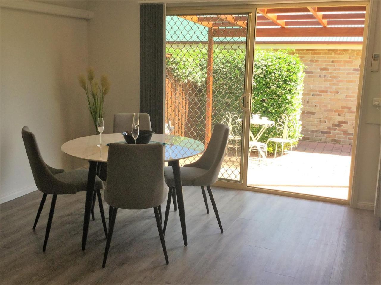 Tic Tac Toe Quality Accommodation Armidale Bagian luar foto