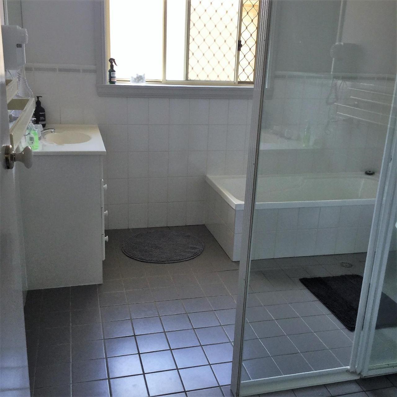 Tic Tac Toe Quality Accommodation Armidale Bagian luar foto